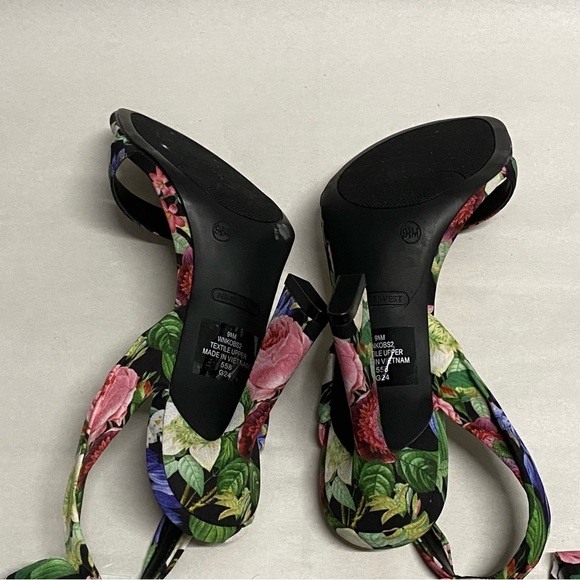 NEW Nine West Kobs Ankle Tie Sandals Black Vintage Floral Multi - Picture 7 of 8